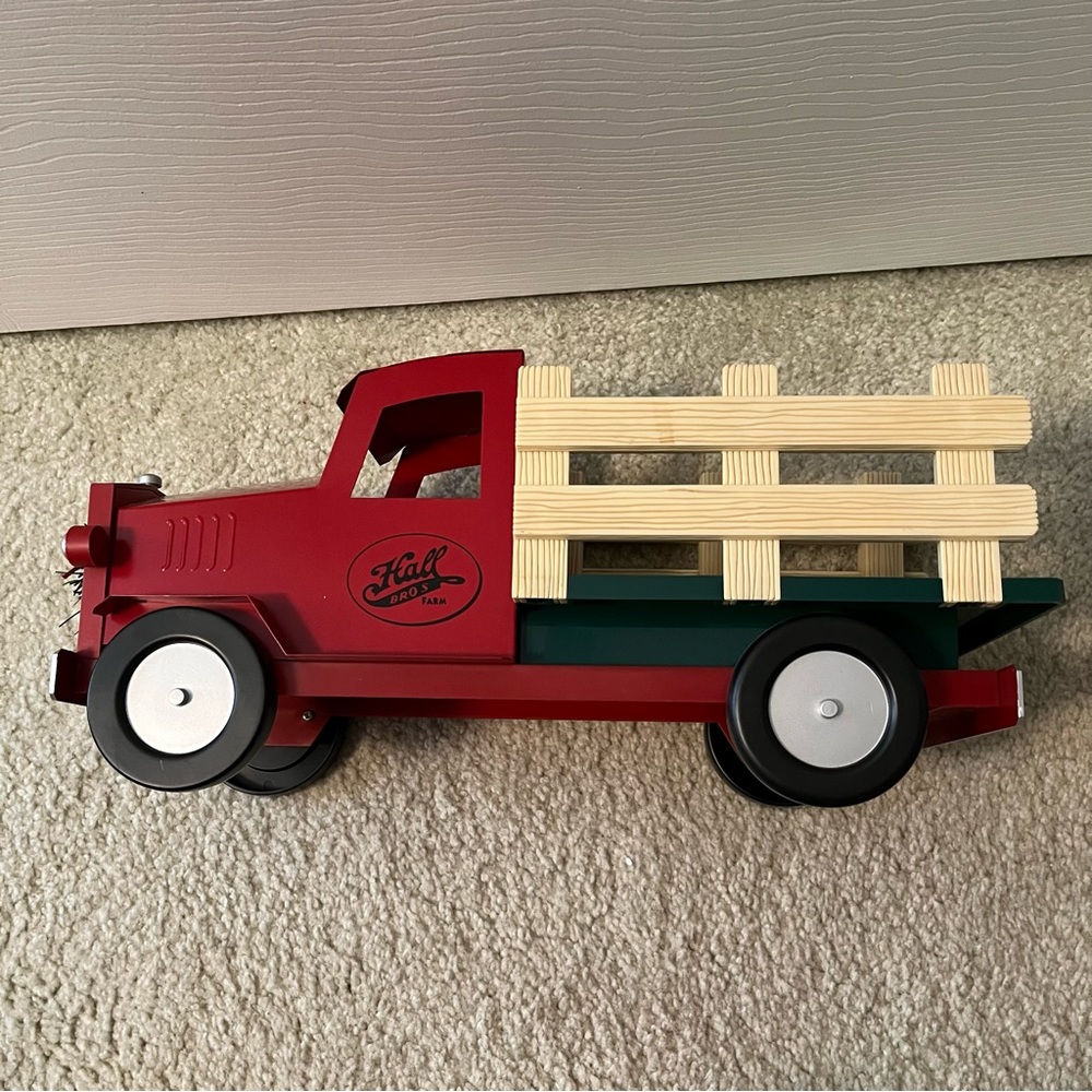 Hallmark Hall Bro's Farm xmas Tree Holiday Pick-Up Delivery Truck Joy-2-U - Picture 2 of 8